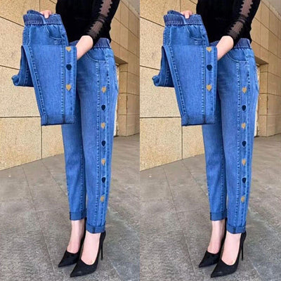 Cassie | Highly Elastic Jeans with Heart Motif Embroidery